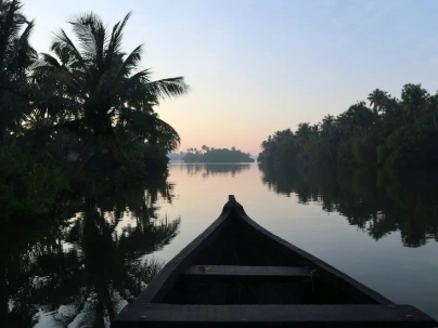 unsplash_72GwiojCwoI_kashmir.webp.jpg