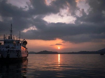 unsplash_72GwiojCwoI_kashmir.webp.jpg