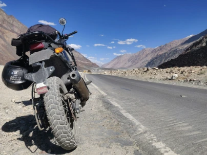 unsplash_qa8VhqvJGIo_kashmir.webp.jpg.jpg.jpg