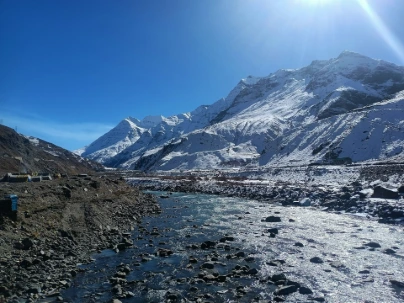 unsplash_72GwiojCwoI_kashmir.webp.jpg