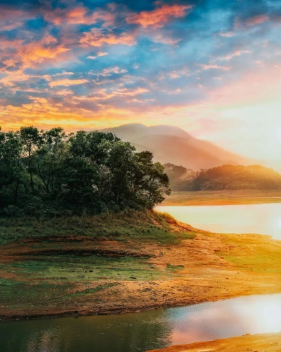 unsplash_72GwiojCwoI_kashmir.webp.jpg