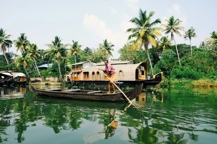 Kerala Escape – Relaxed Family Holiday (08 days & 07 nights) (Deluxe)