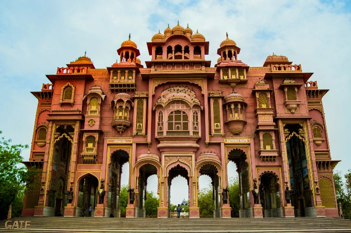 Rajasthan Easy Escape – Family Leisure Tour (8 days & 7 nights) (Deluxe)